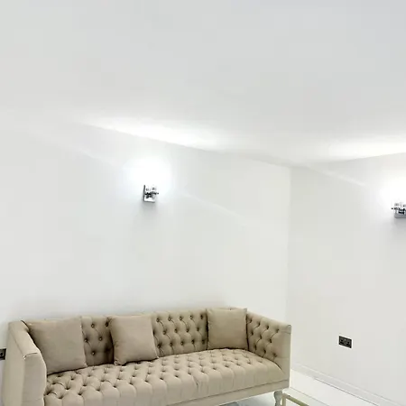 Apartment Train Station Centre Style Flat *